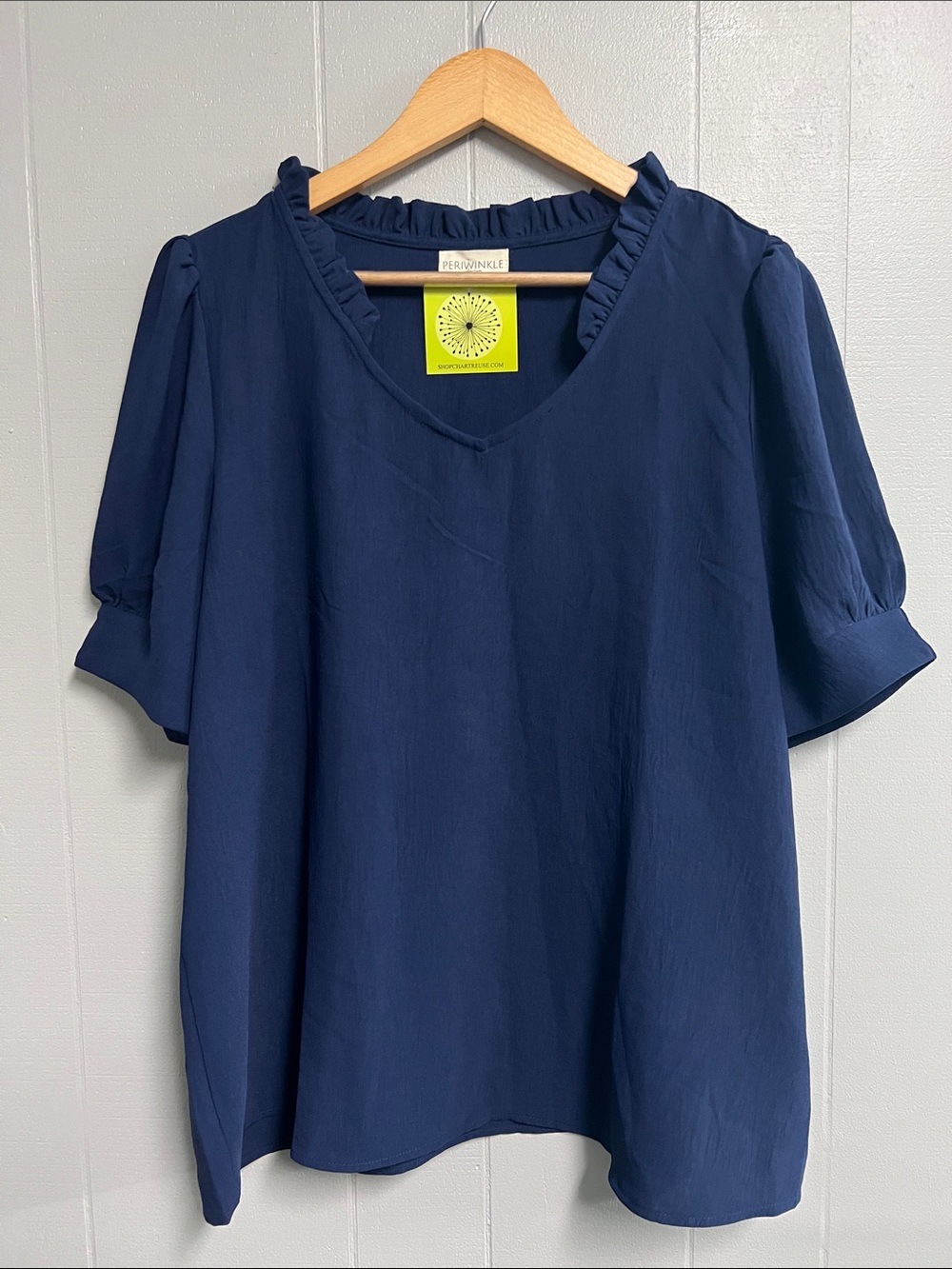 NWOT Navy Ruffle V-Neck Blouse - Women's Top Size XL Short Sleeve